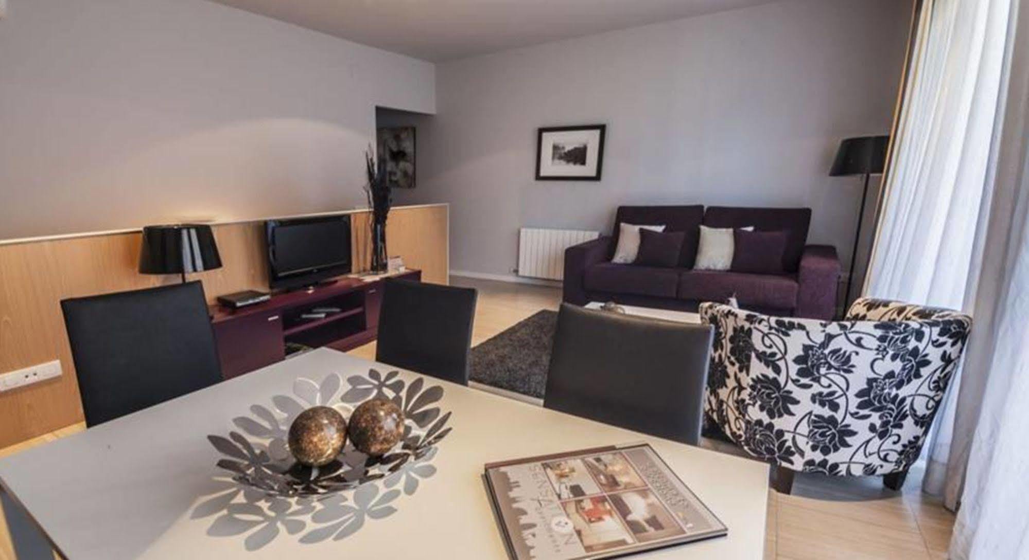 เอ็มเอช อพาร์ตเมนต์ ซานเปา Apartment บาร์เซโลนา ภายนอก รูปภาพ