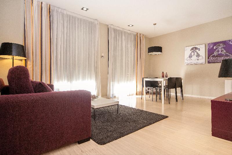 เอ็มเอช อพาร์ตเมนต์ ซานเปา Apartment บาร์เซโลนา ภายนอก รูปภาพ
