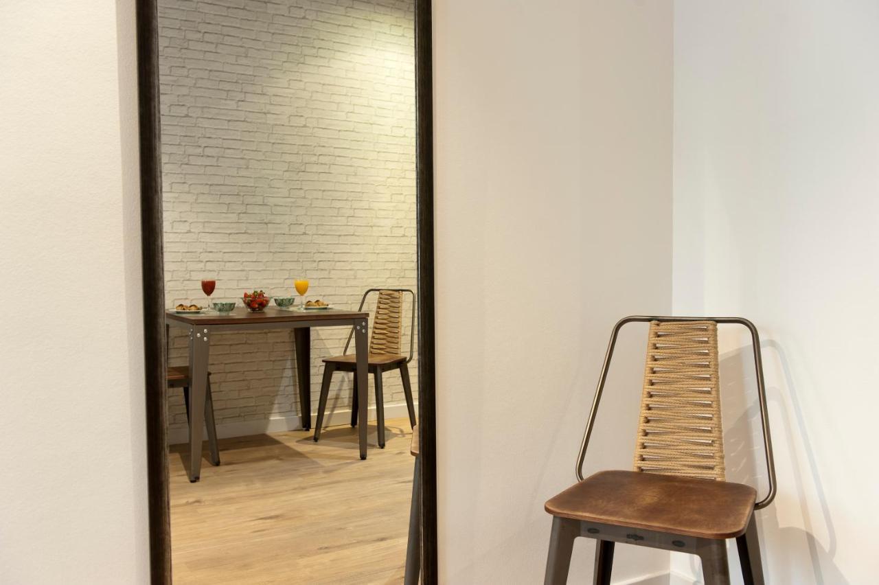 เอ็มเอช อพาร์ตเมนต์ ซานเปา Apartment บาร์เซโลนา ภายนอก รูปภาพ